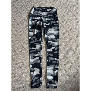 Reebok Womens High-Rise Camouflage Activewear‎ Leggings Small EUC